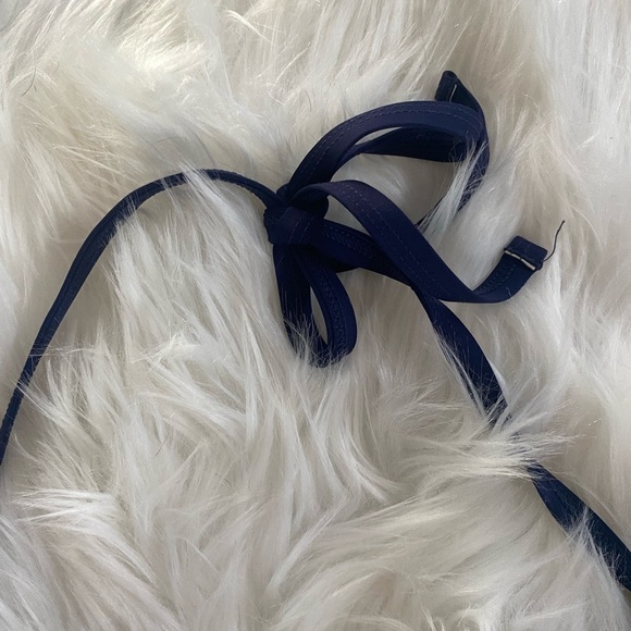 COPY - NWT Kona Sol red, white, and blue lightly padded triangle bikini top. XL - Picture 5 of 6